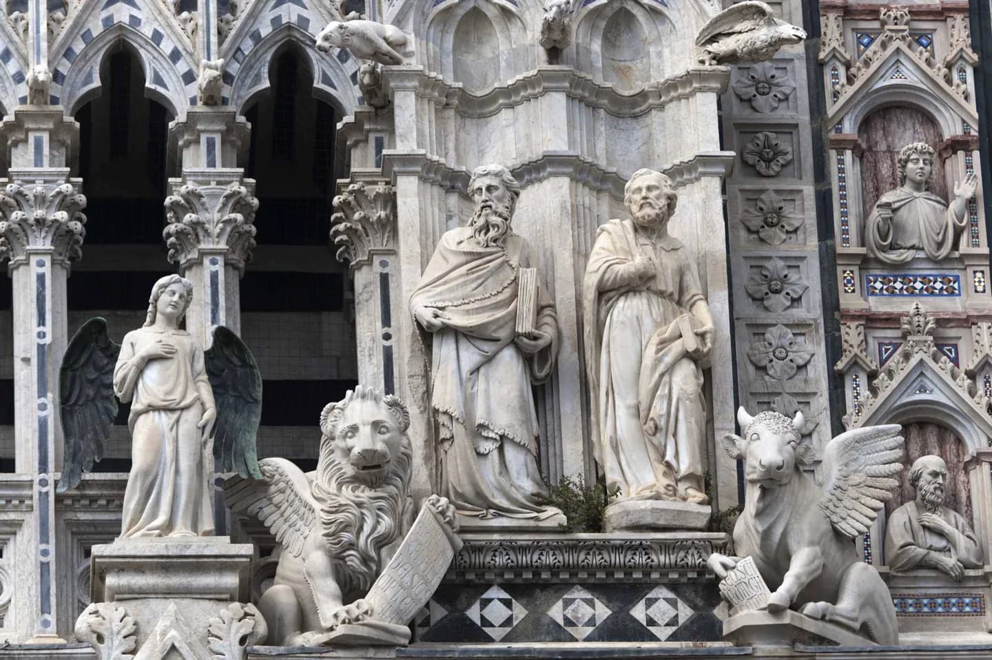 Marcos Cívicos e Sagrados de Siena