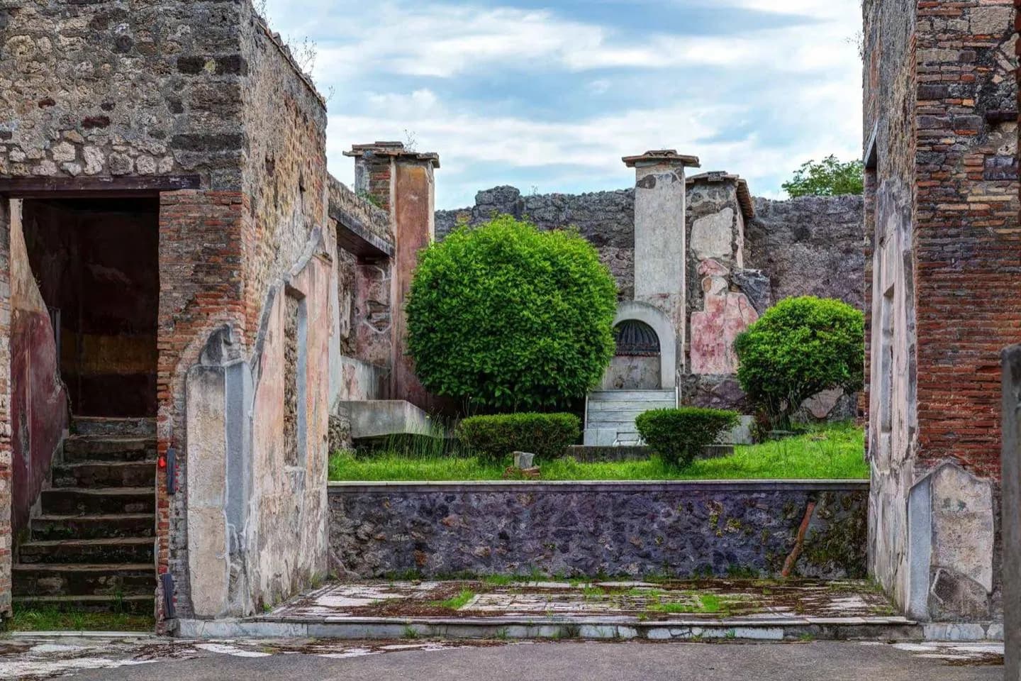 Pompeya bajo Vesubio