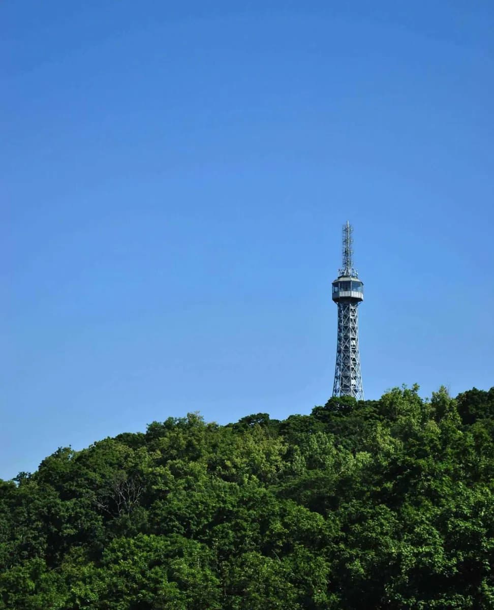 佩特林山 · 4