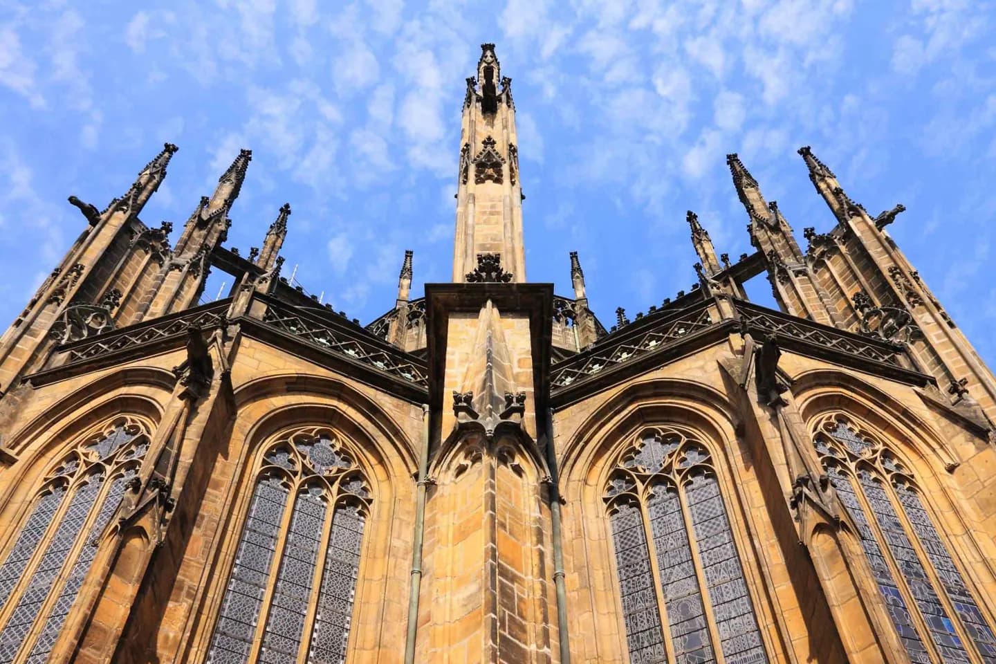 Vor der mittelalterlichen Stadt