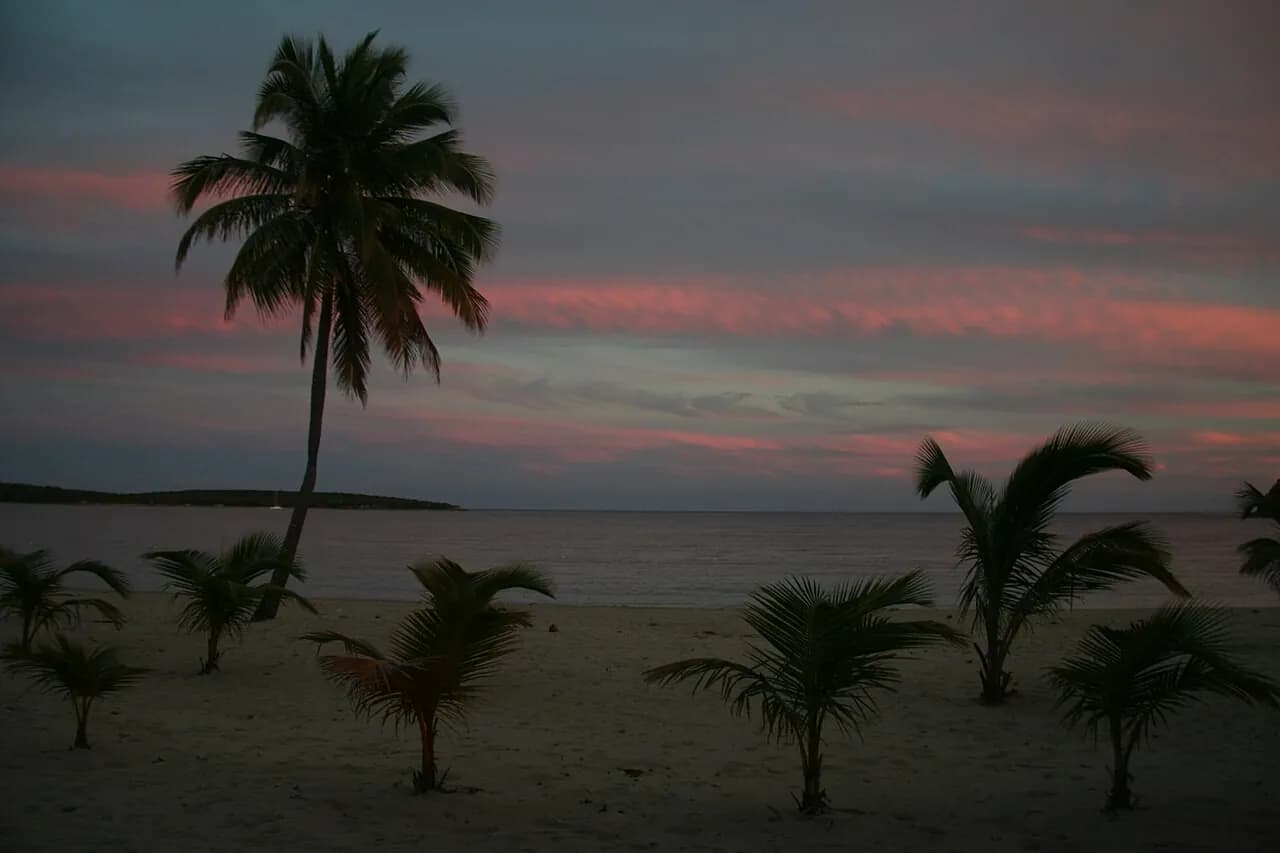 Praia de Sun Bay
