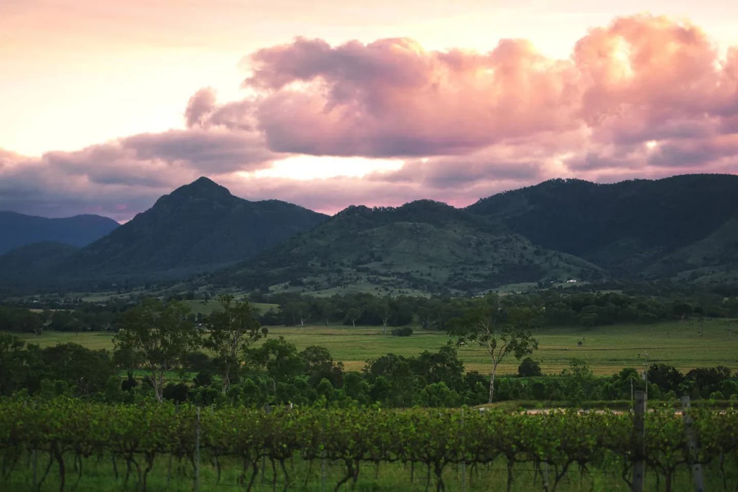Queensland’s regions and landscapes · 2