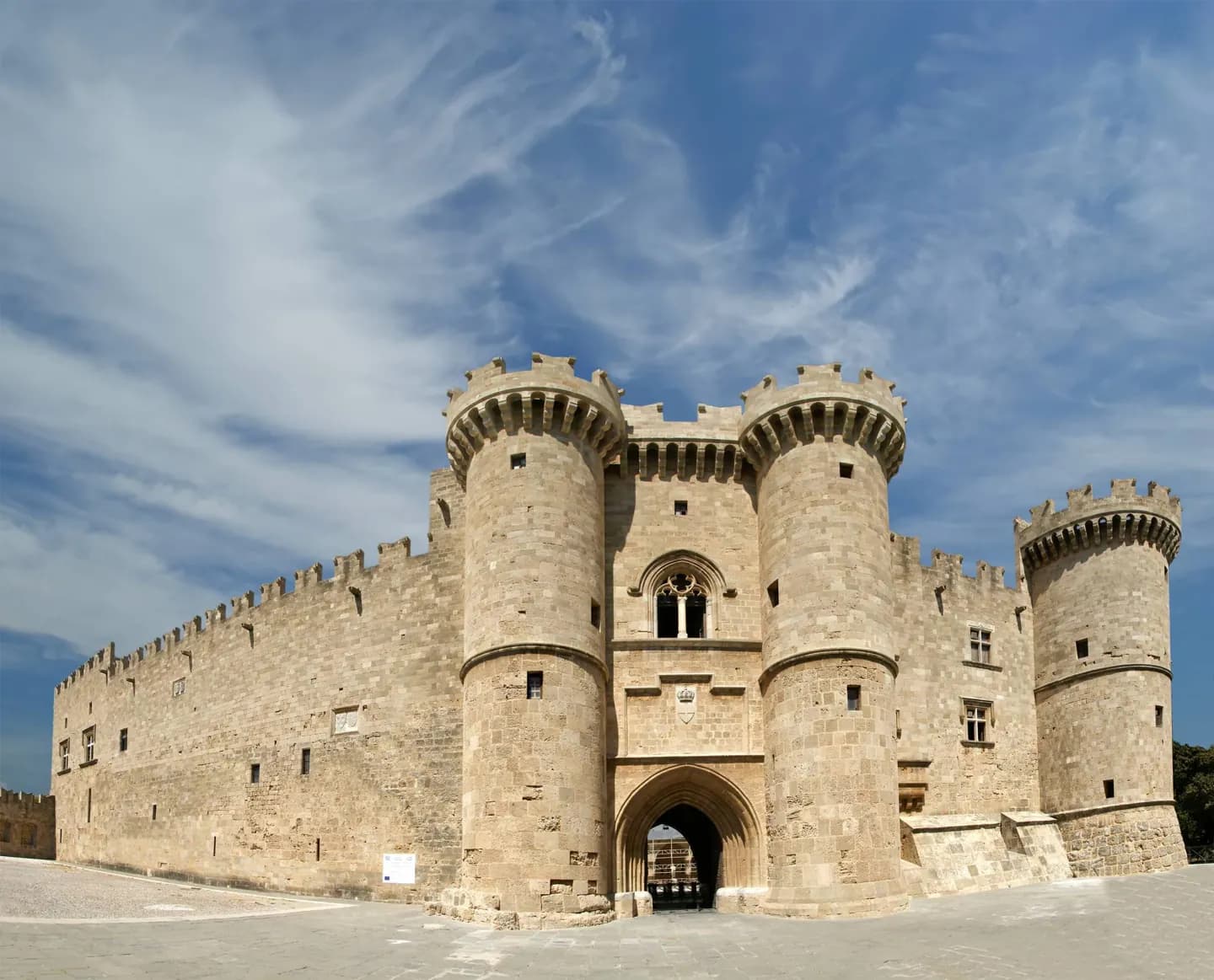 Rhodes: ancient sites and medieval streets