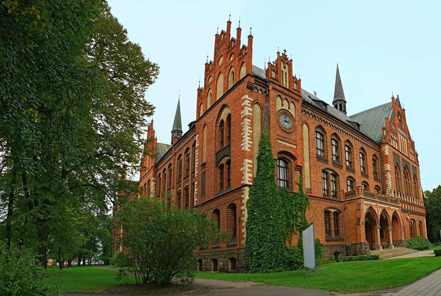 Kunstakademie von Lettland · 2