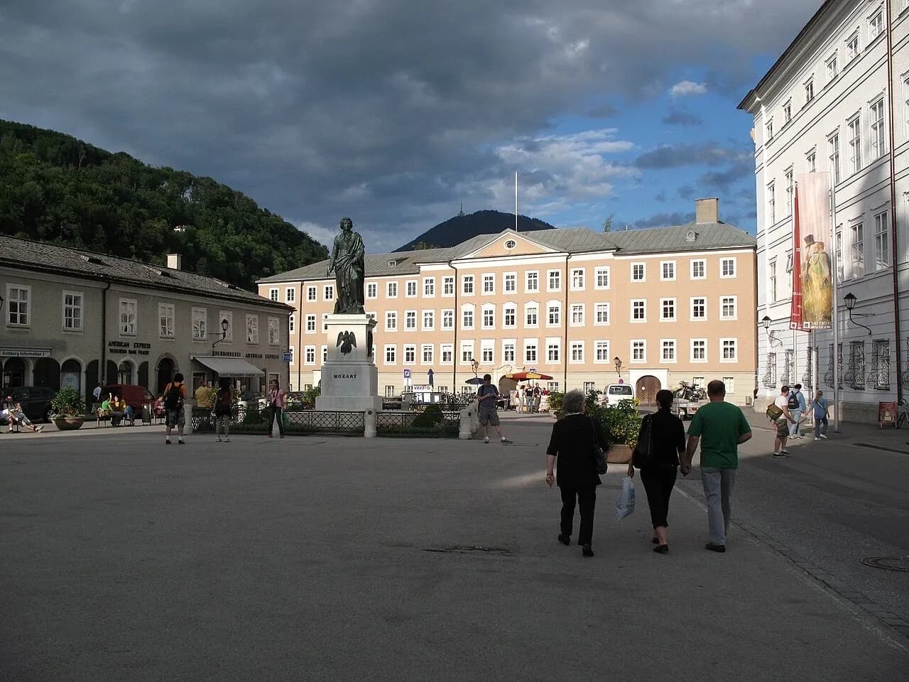 Моцартплац