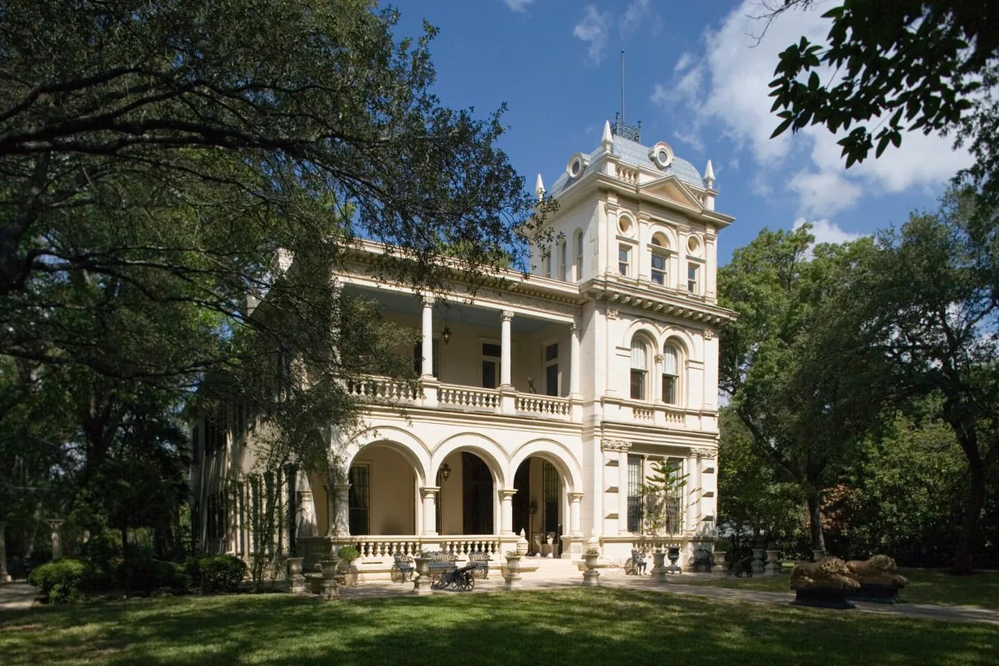 Villa Finale Museum & Gardens
