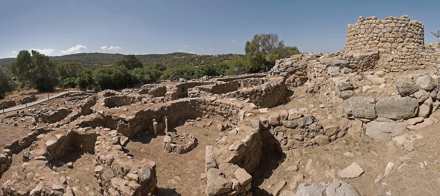 Gallura: Granite and Nuragic Memory