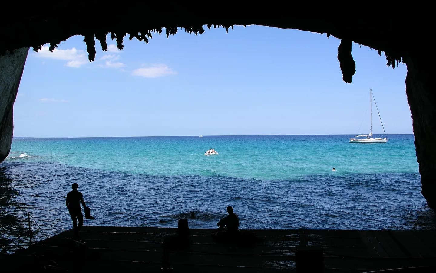 Bue Marino Caves