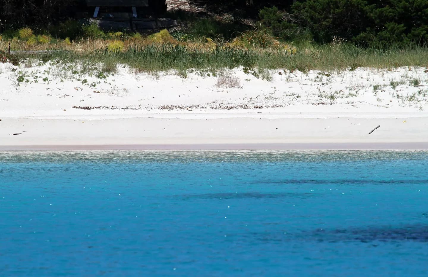 Praia Rosa, Budelli