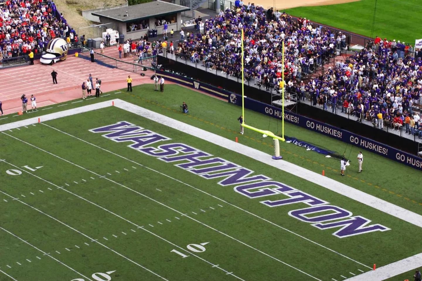 Stadio Husky · 2