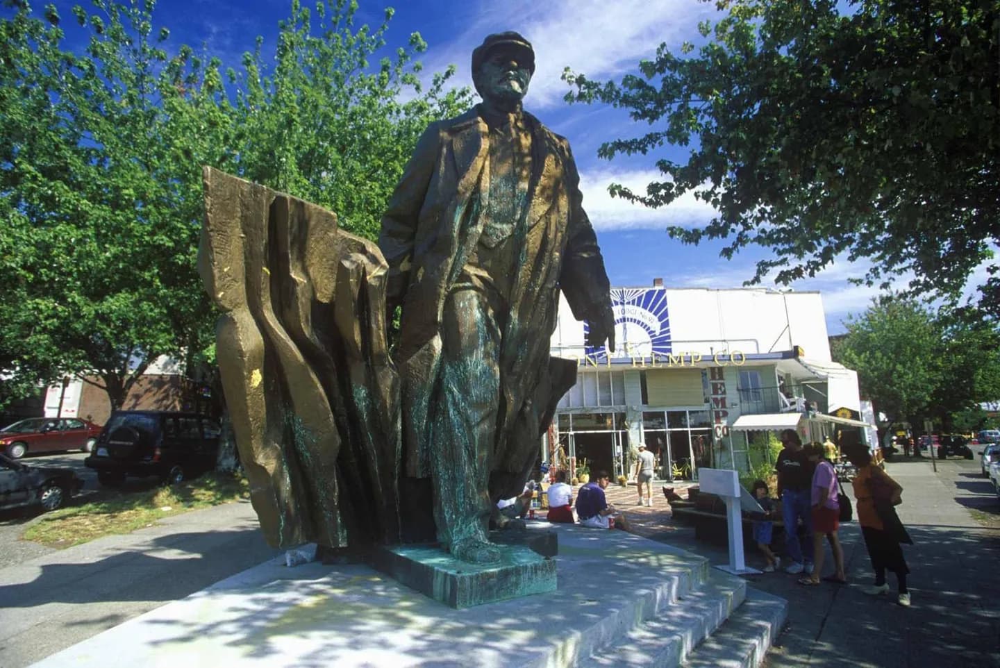 Statue of Lenin
