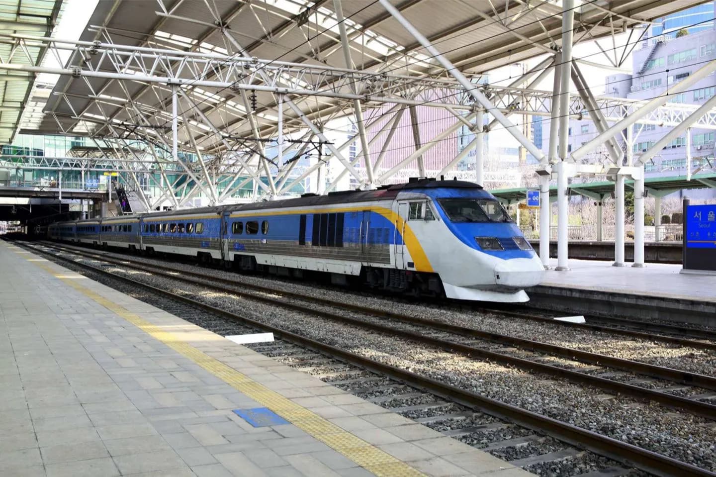 Bahnhof Yongsan · 2