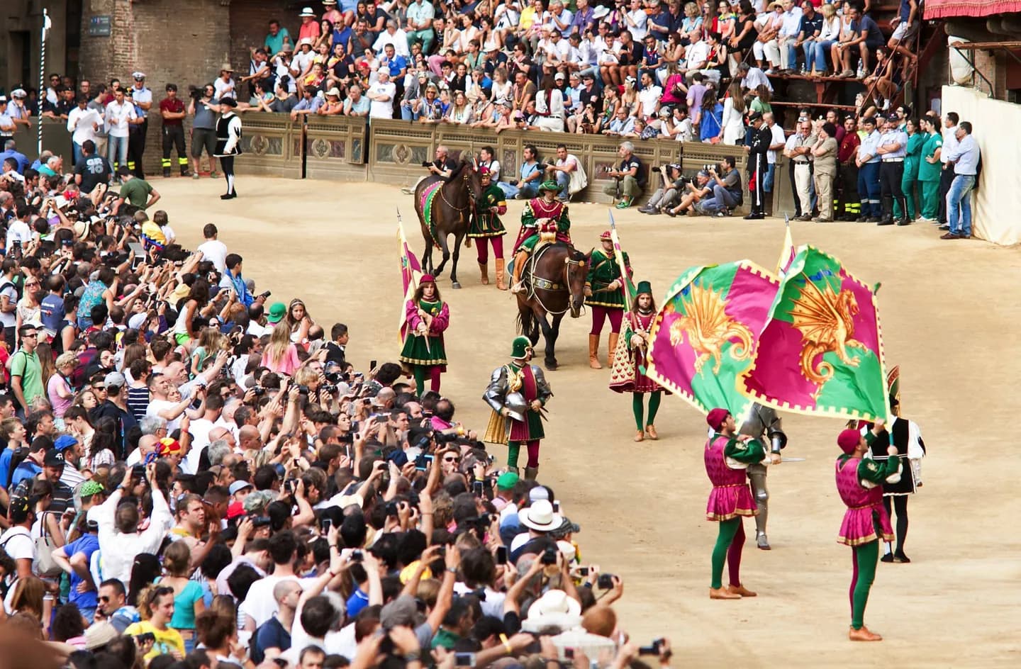 Il benessere dei cavalli e il Palio · 2