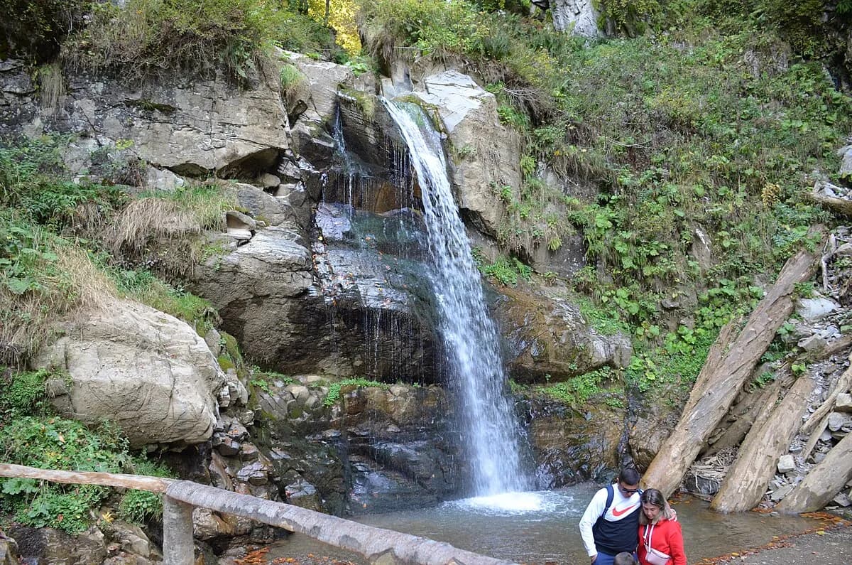 Parque de las Cascadas Mendelikha