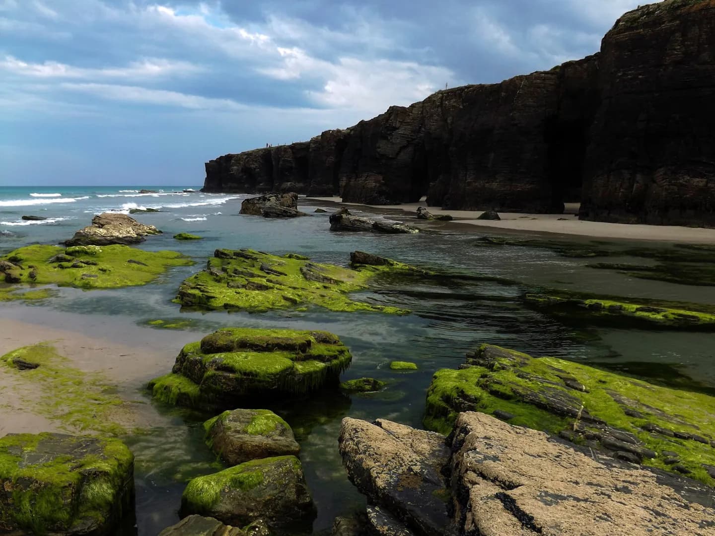 As Catedrais Beach