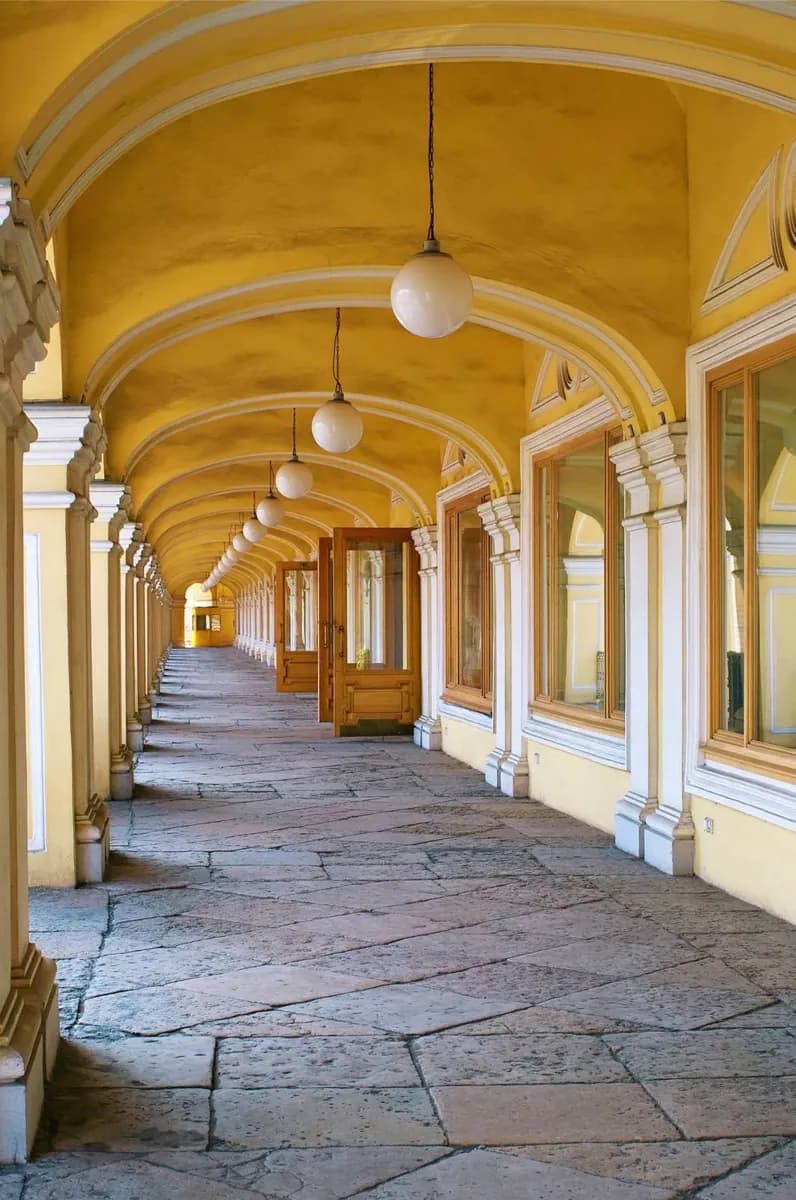 Gostiny Dvor · 2
