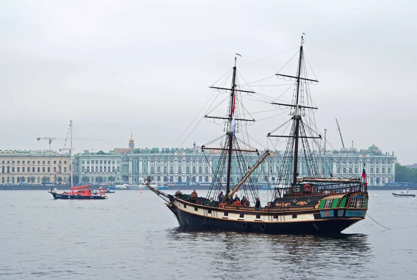 Palace Embankment · 2