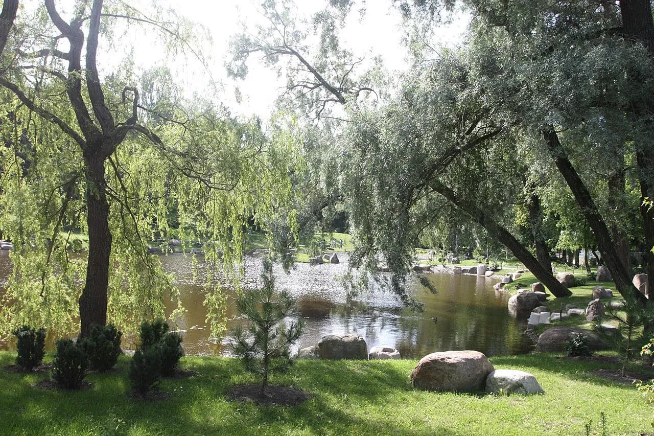 Jardin japonais dans le parc Kadriorg