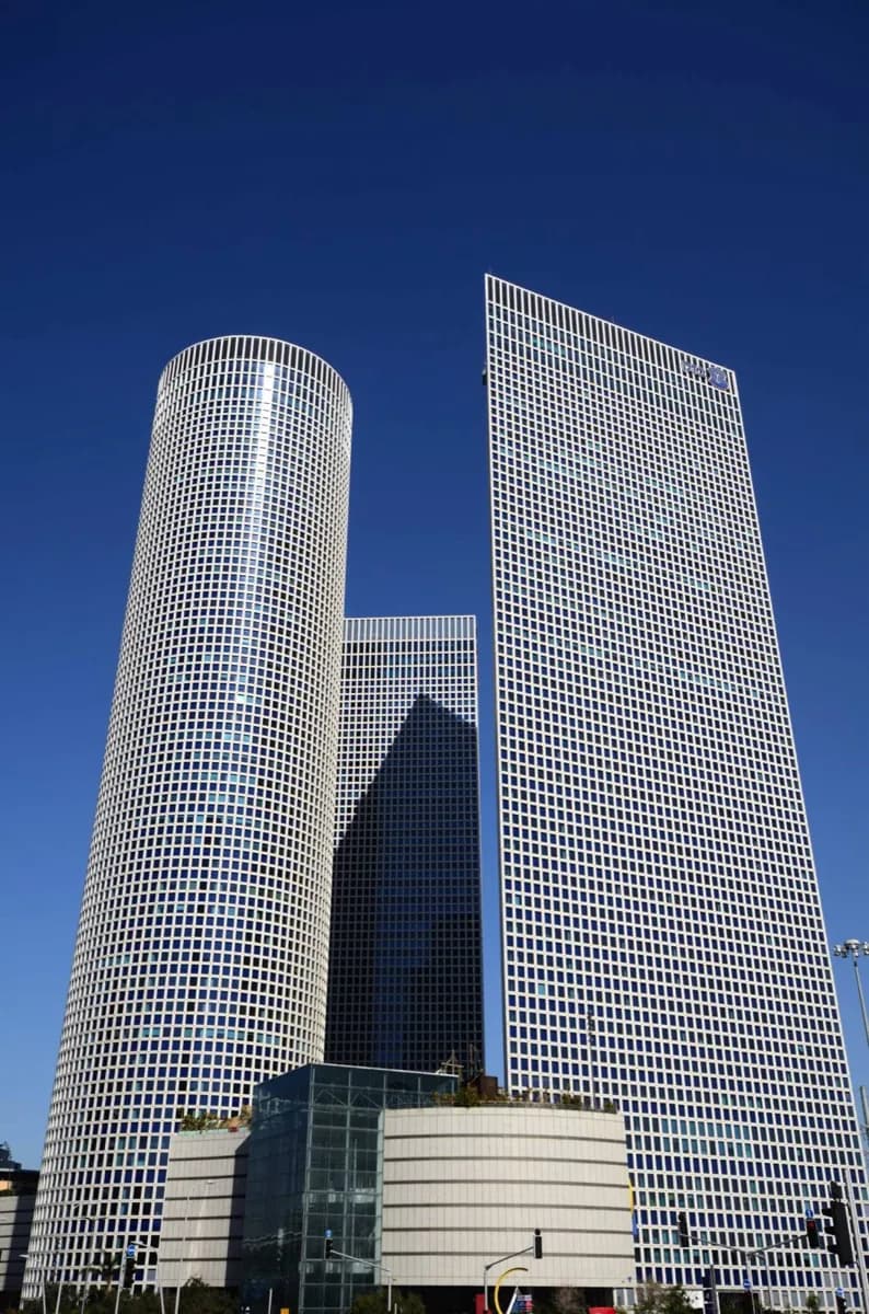Azrieli Center · 2