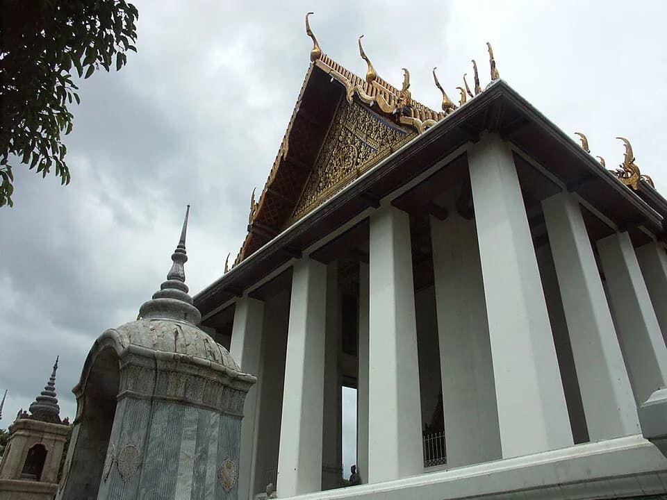 Wat Suthat