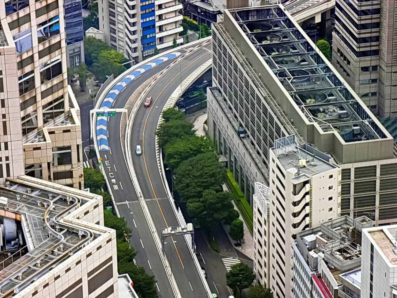 Conduire à Tokyo · 2
