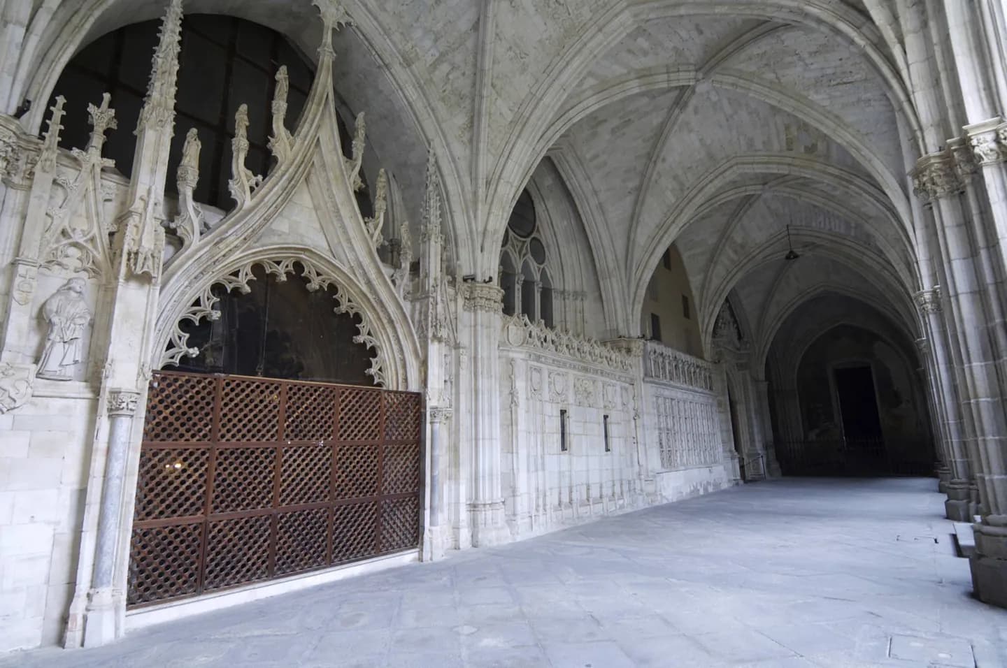 Cómo la Catedral de Toledo dio forma a las iglesias posteriores · 2