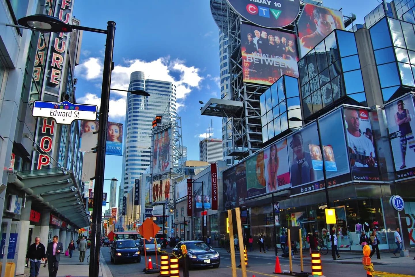 Yonge Straße · 2
