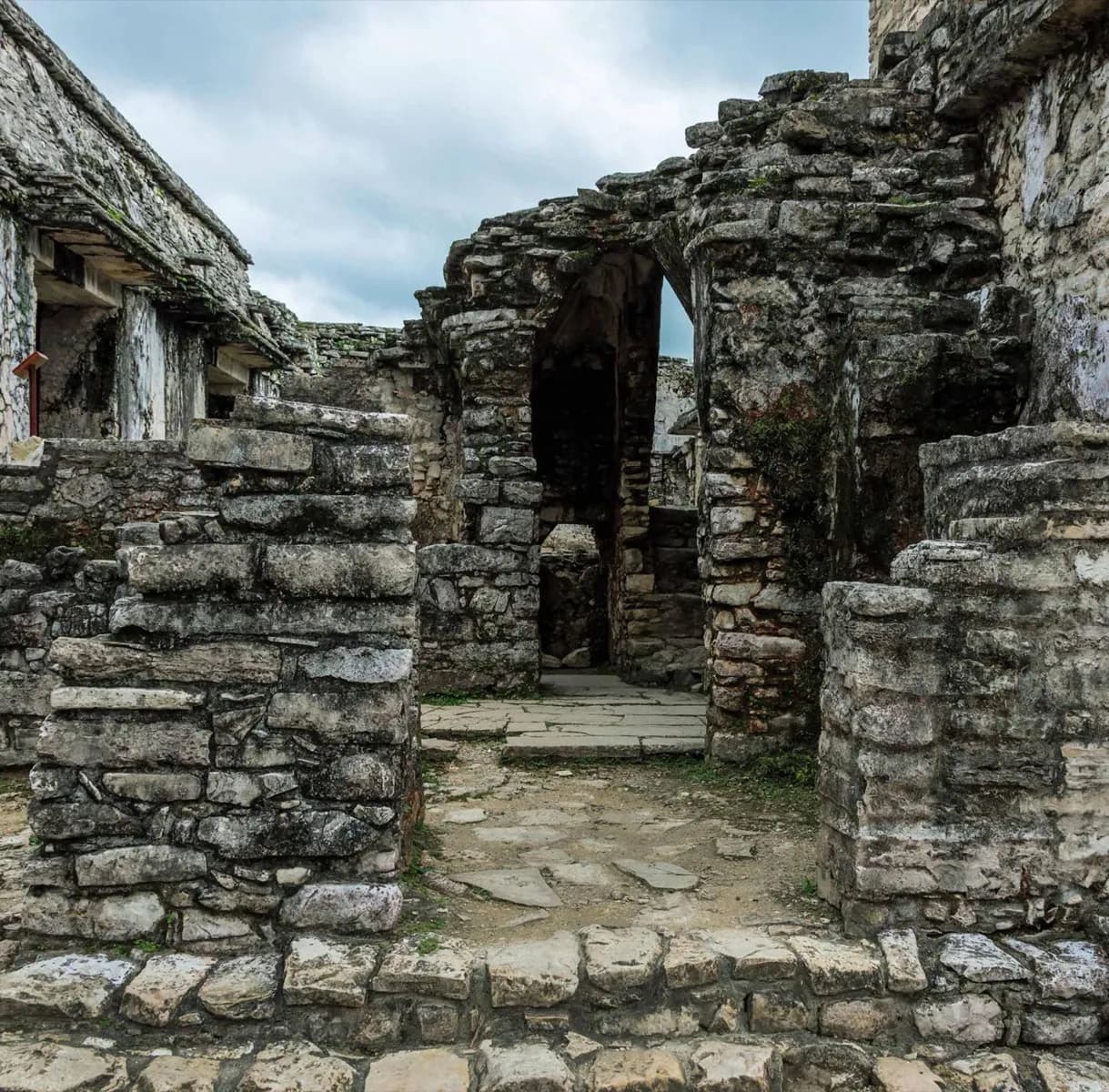 How Maya Buildings Were Made · 2