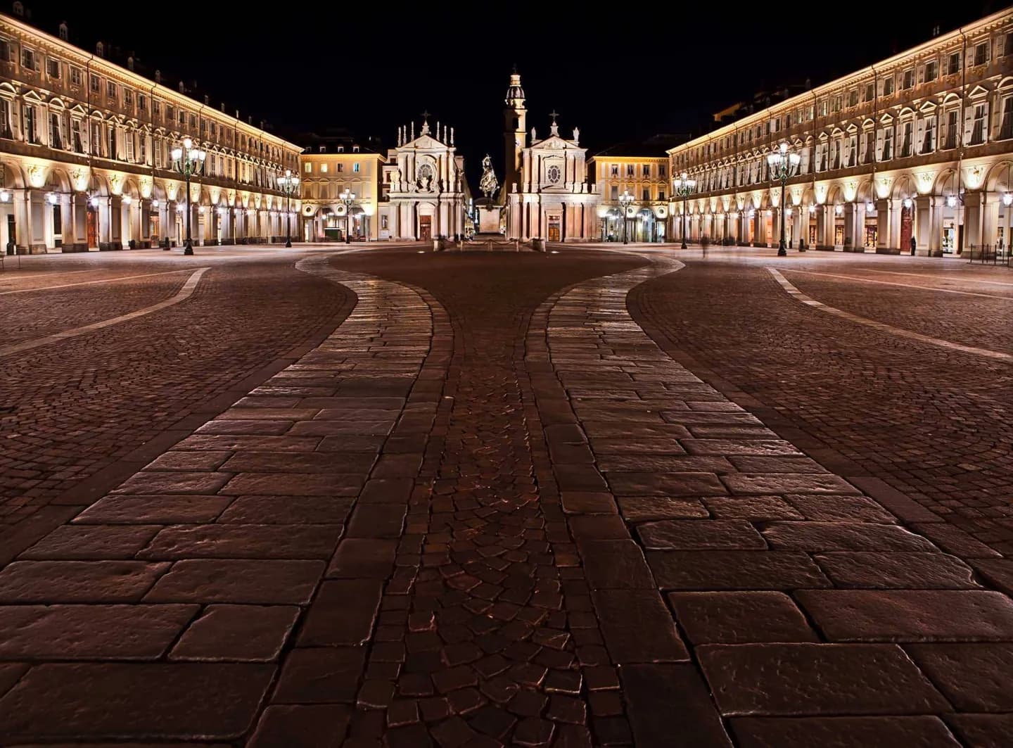 Place San Carlo
