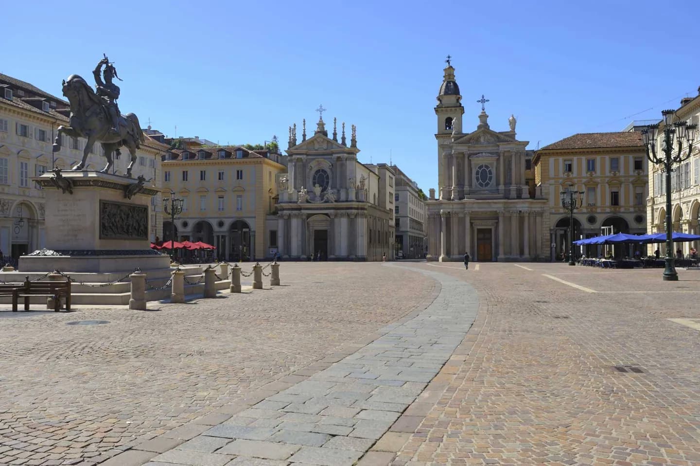 Place San Carlo · 2