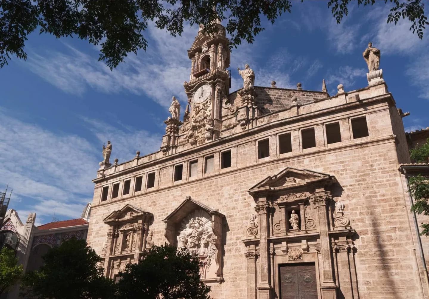 Real Paróquia de los Santos Juanes · 2