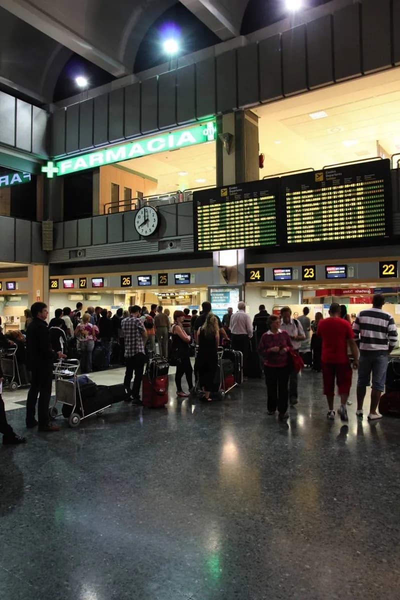 Arriving at Valencia Airport · 2