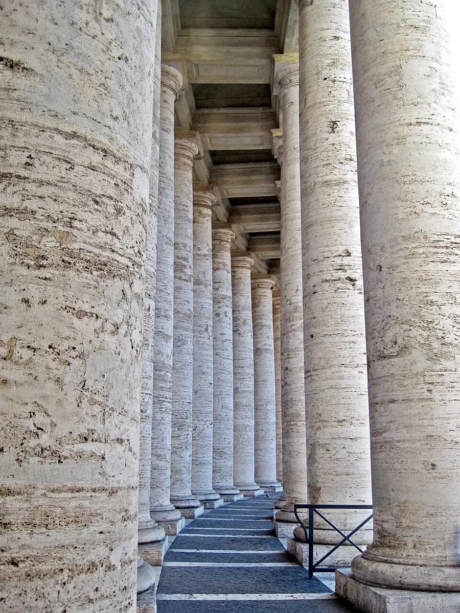 Bernini-Kolonnade