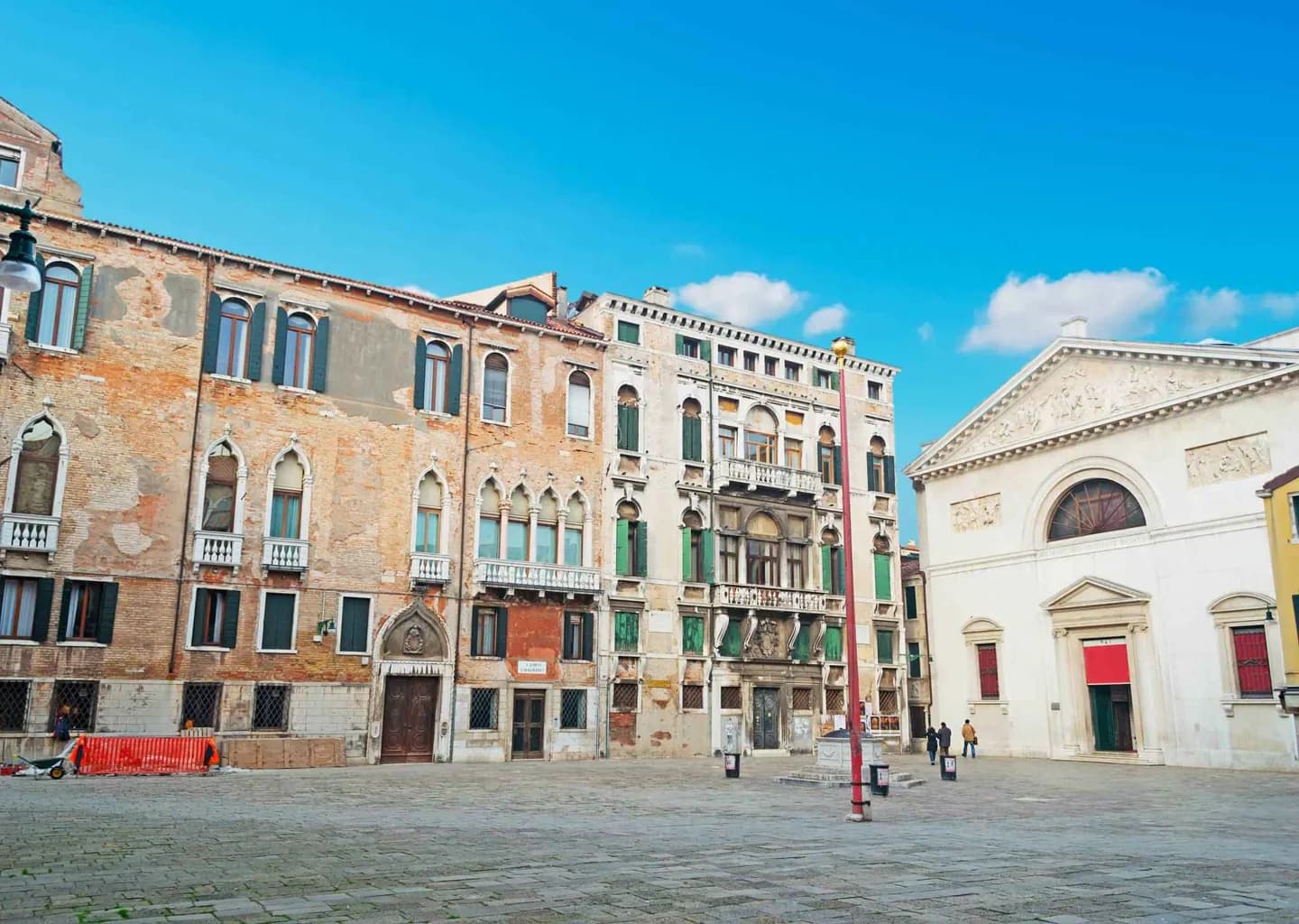 San Maurizio et le musée de la musique · 2