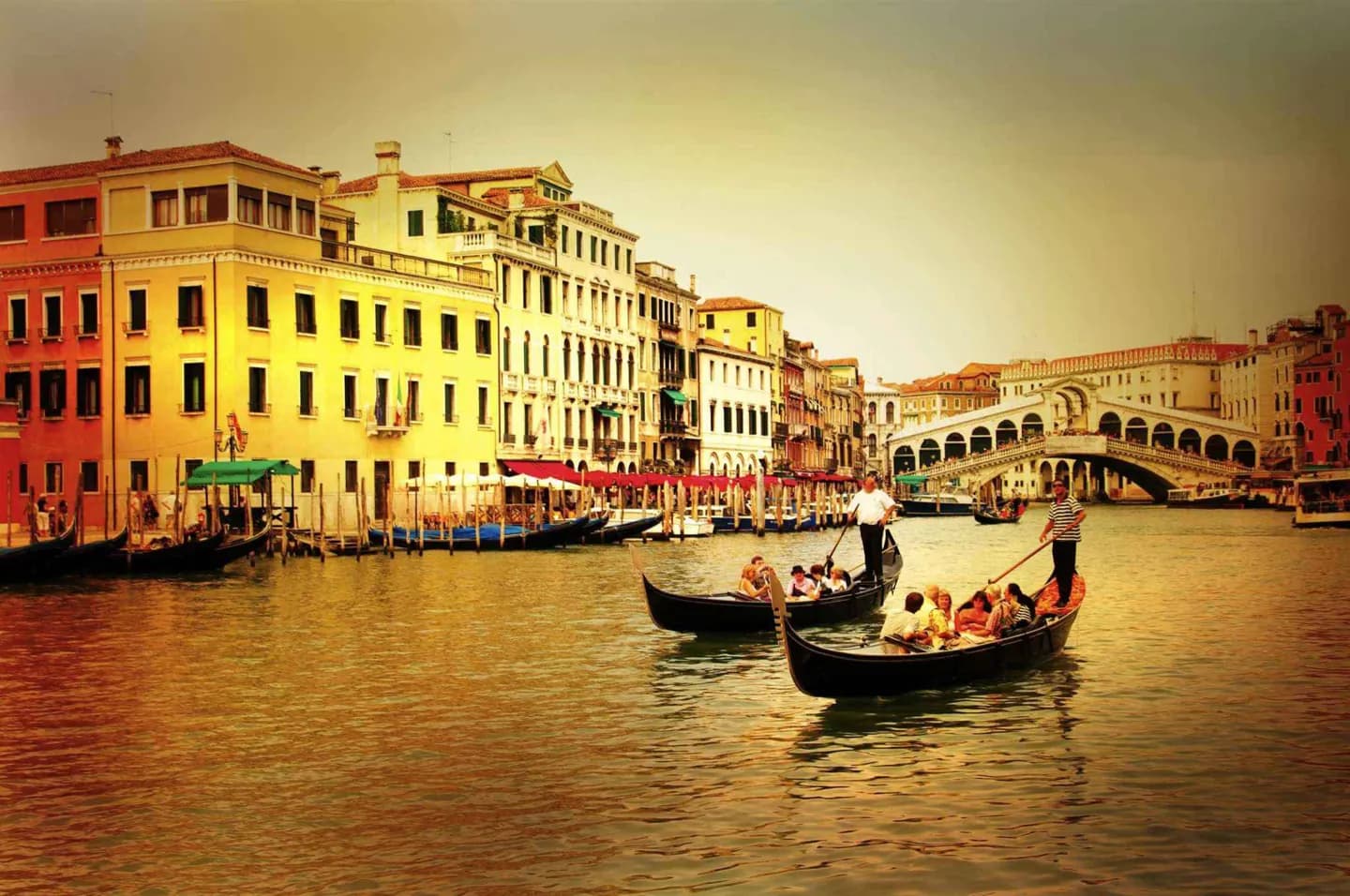 Choosing a Gondola Ride · 2