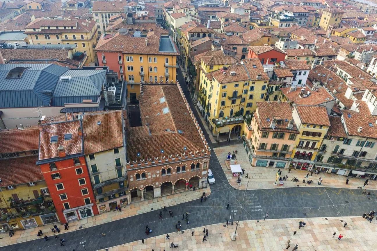 Piazza delle Erbe · 2