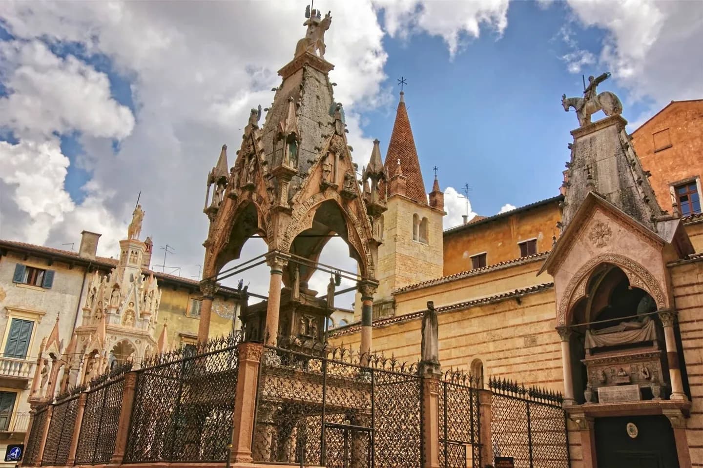 Santa Maria Antica