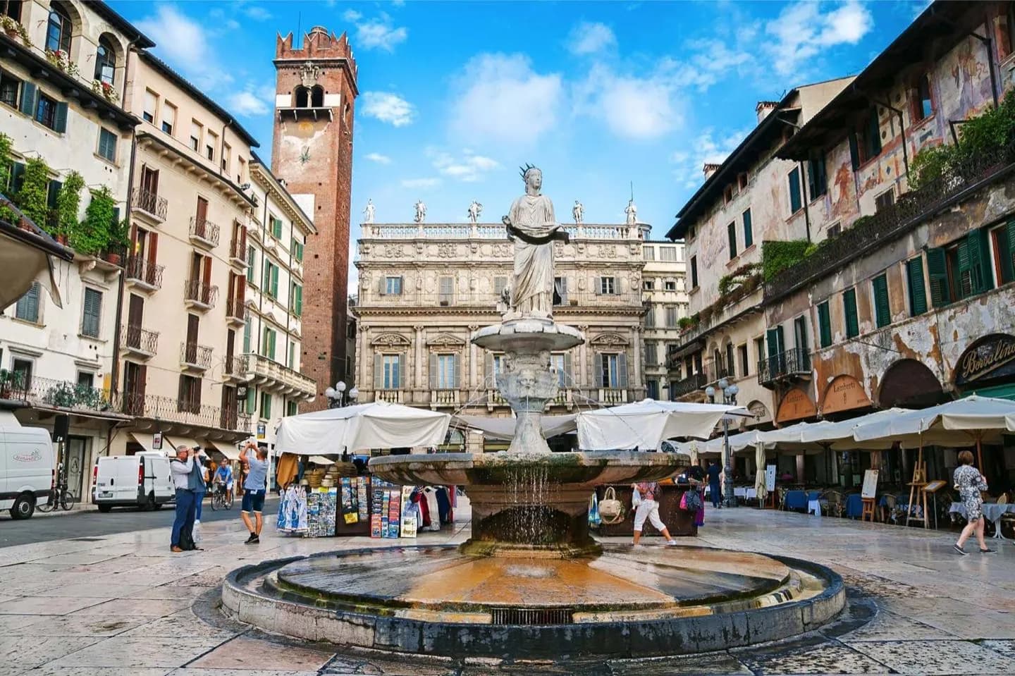 How to Read Verona's Urban Layers