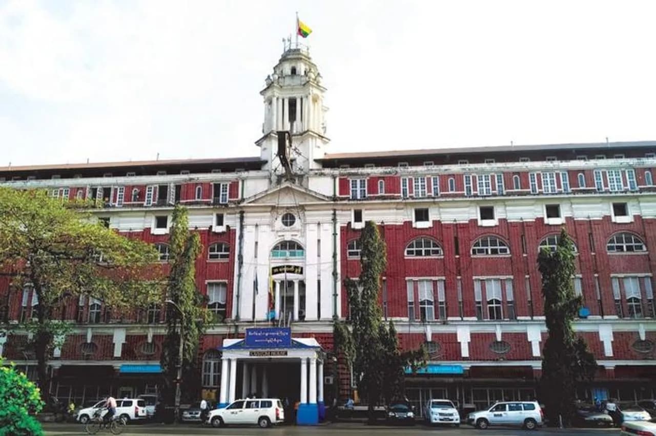 Colonial Waterfront to Botataung
