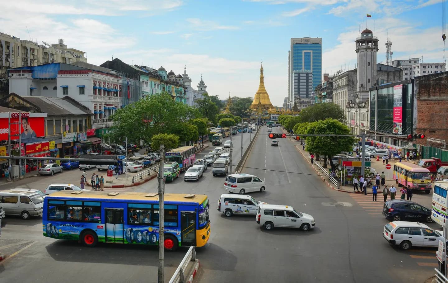 Llegando a Yangon · 2