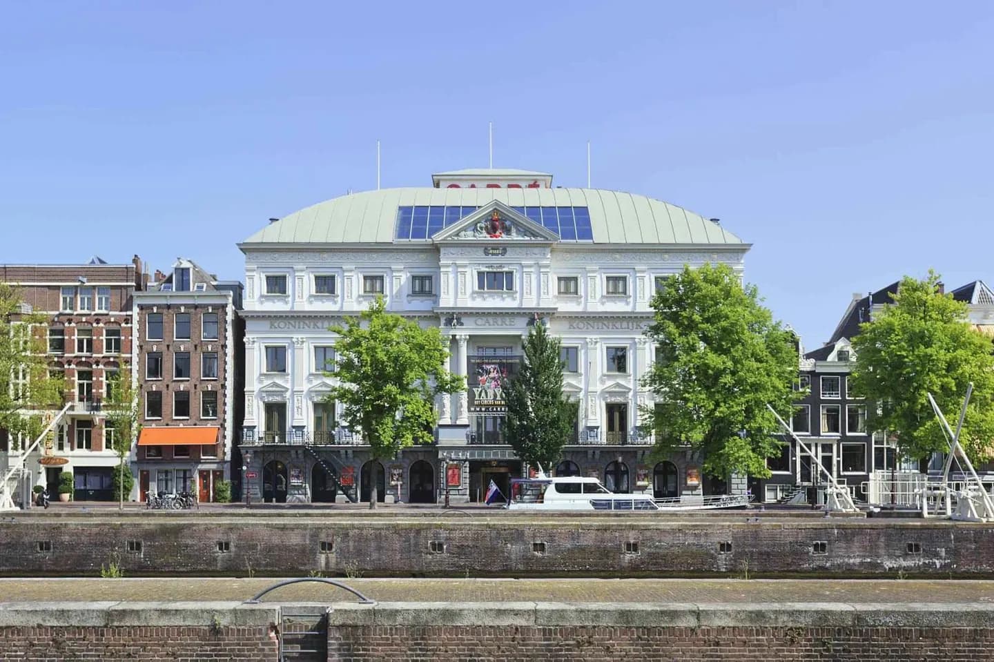 Königliches Theater Carré