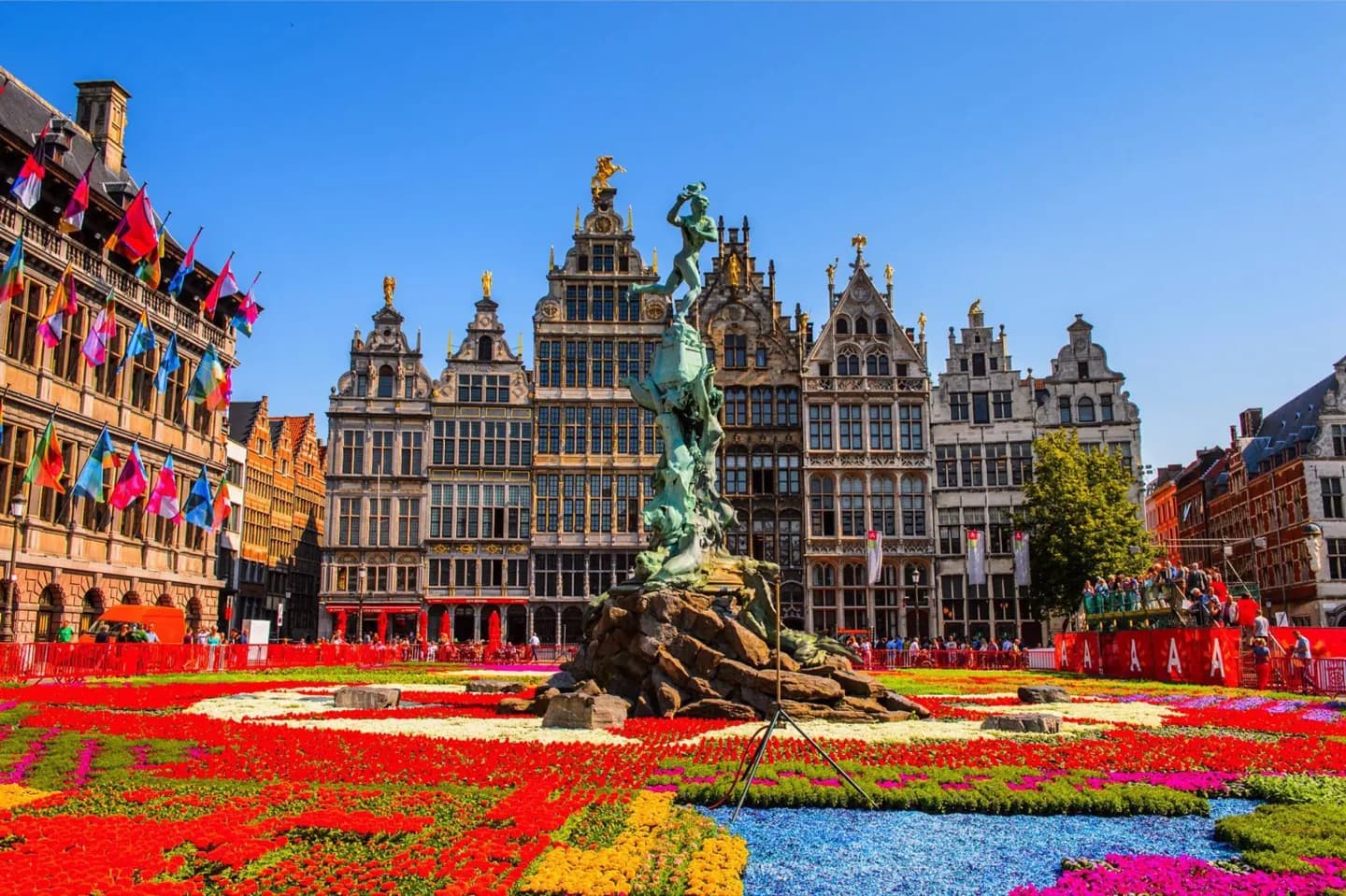 Art, fashion and local culture in Antwerp