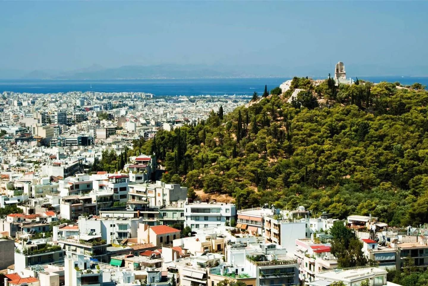 Atene: antica capitale, metropoli moderna