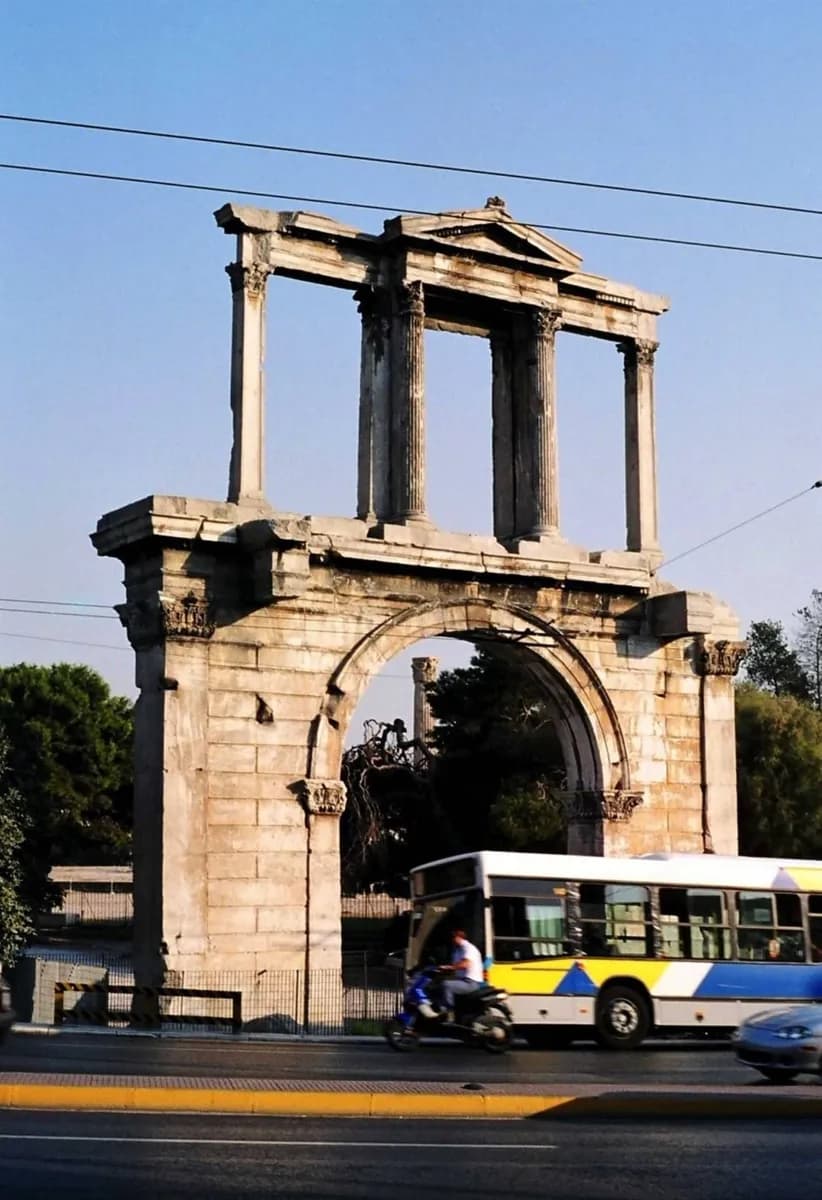 Ônibus e trólebus em Atenas