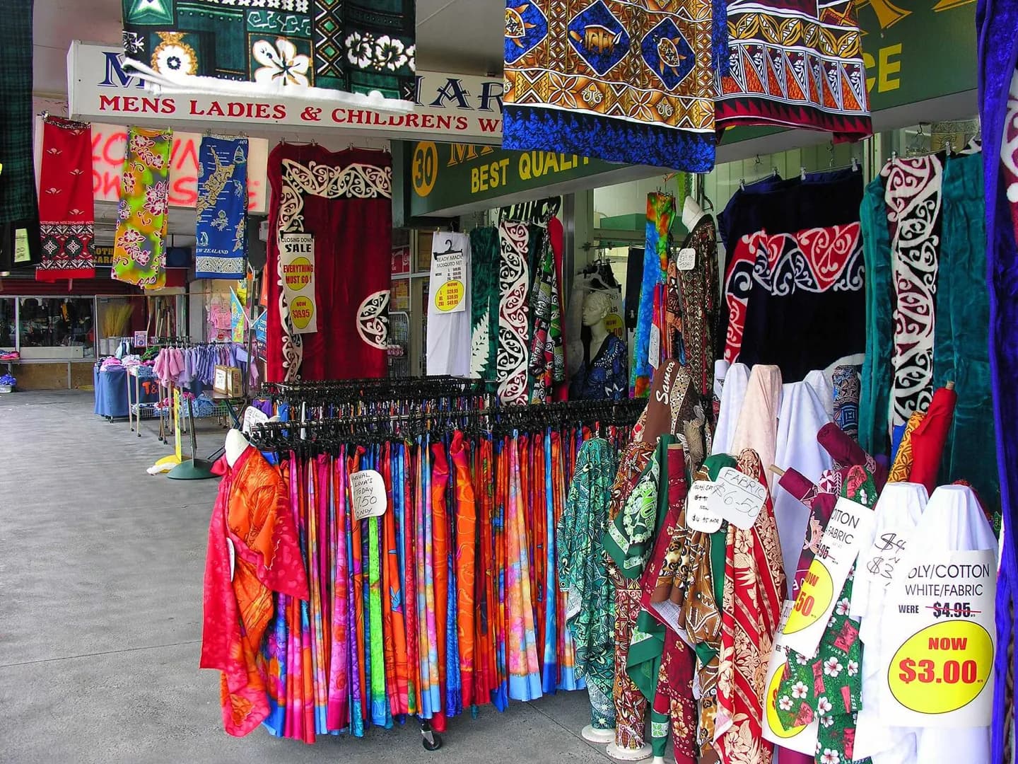 Ōtara Market
