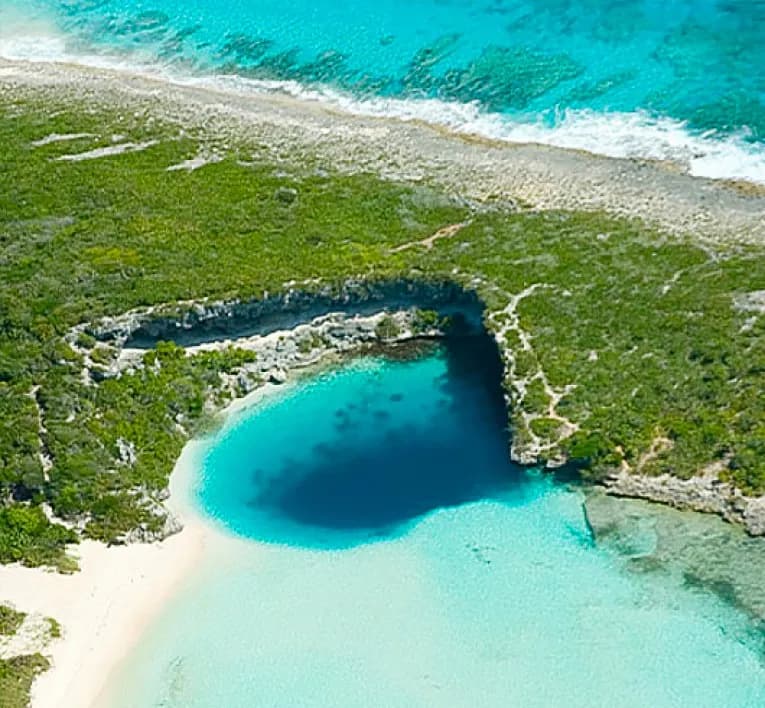 Dean’s Blue Hole