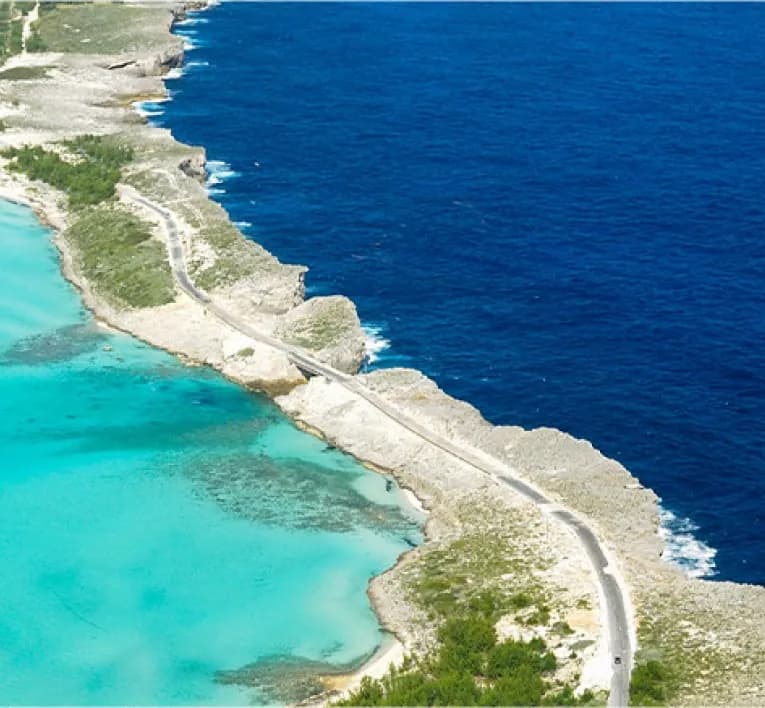 Glass Window and the north Eleuthera coast