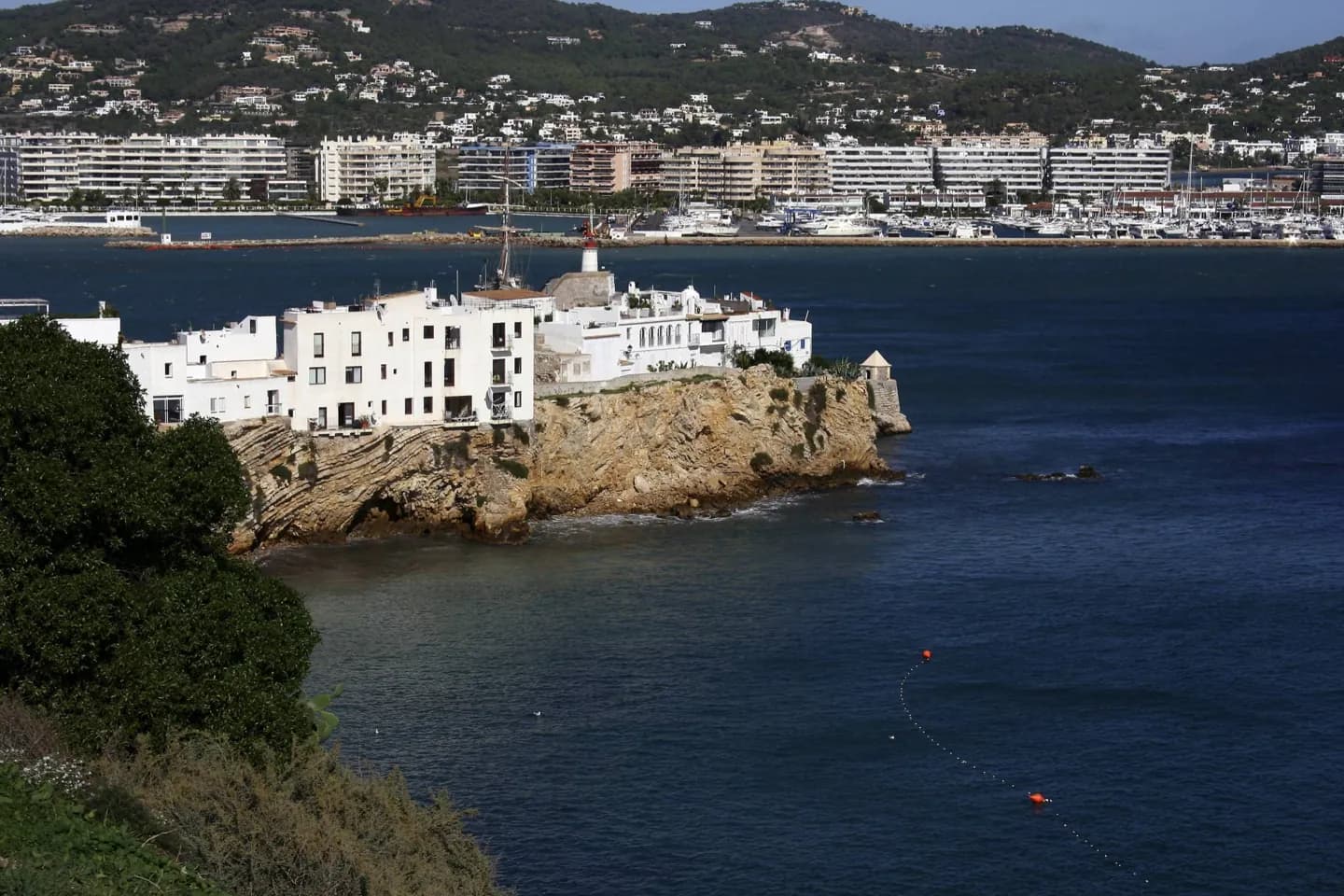 Los corsarios y la regla cambiante de Menorca