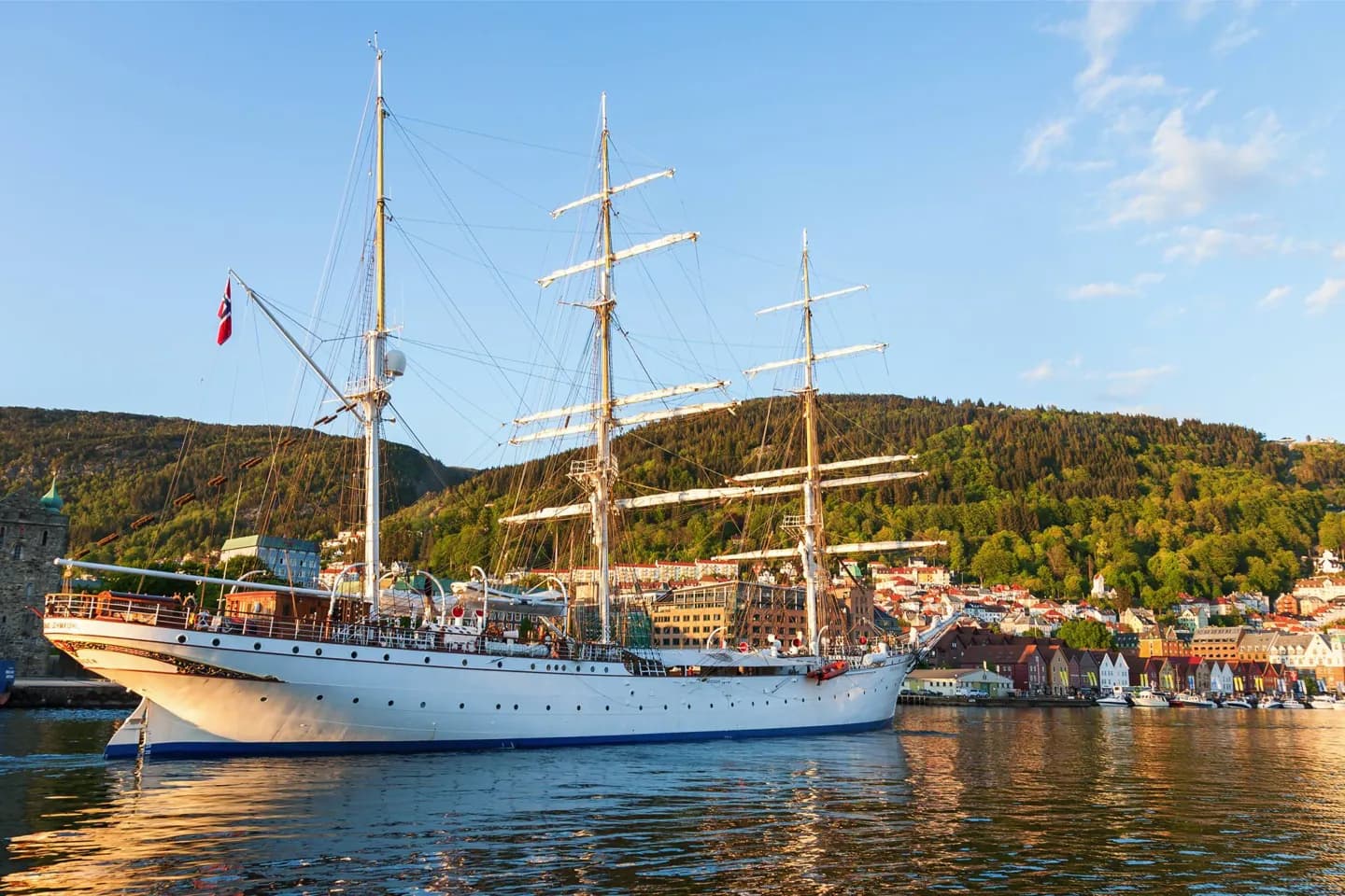 Statsraad Lehmkuhl