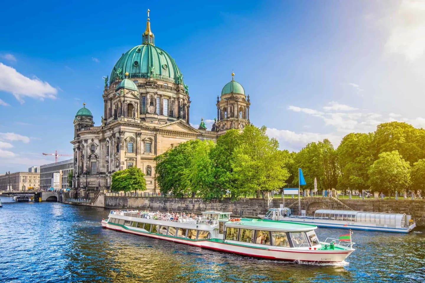 Usando los transbordadores públicos de Berlín